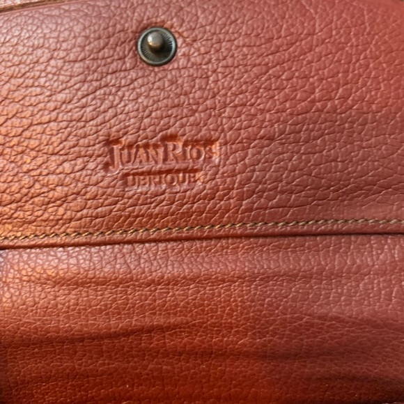 Juan Rios Wallet - Picture 3 of 5